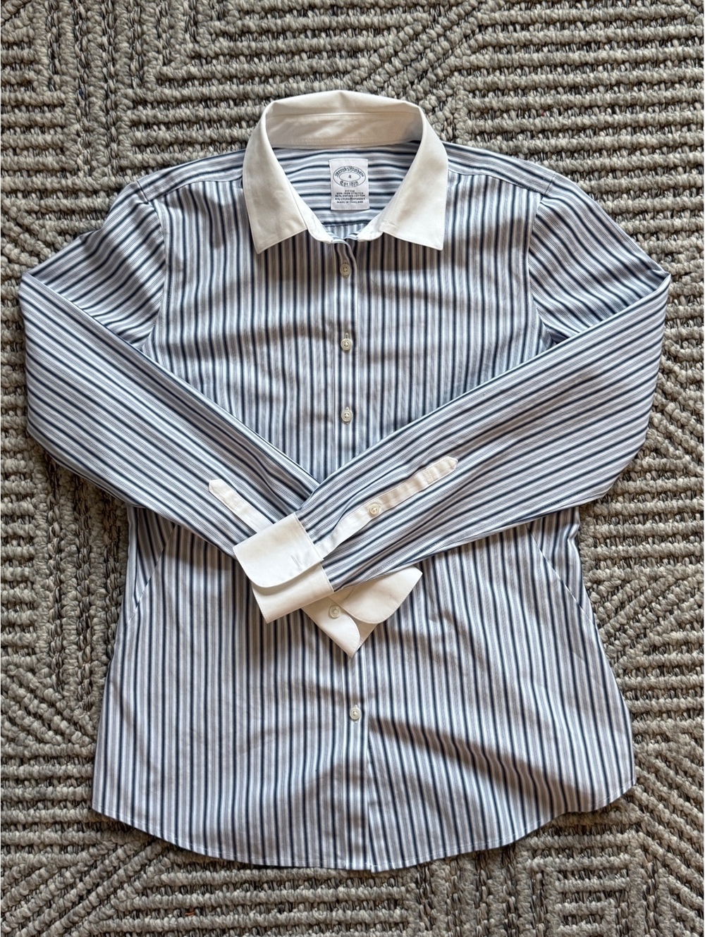 Brooks Brothers Women’s Fitted Non-Iron Stretch Cotton Dress Shirt
